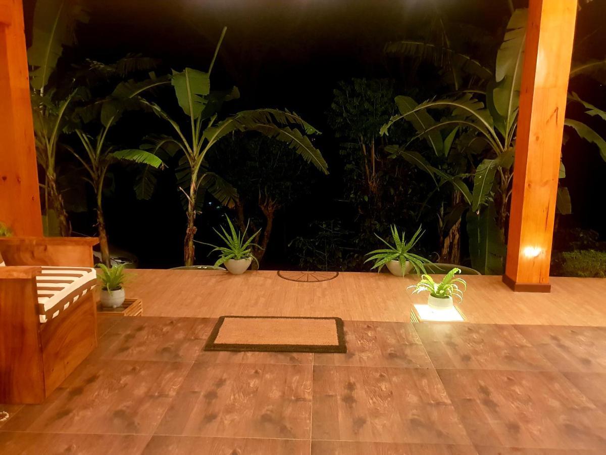 Leisure Dream Inn Ella Bagian luar foto