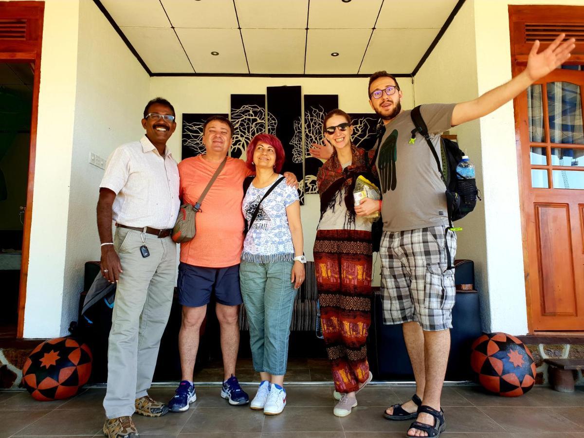 Leisure Dream Inn Ella Bagian luar foto